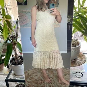 Elana Kattan Sleeveless Beige Lace Crochet Dress With Mermaid Tier In Medium